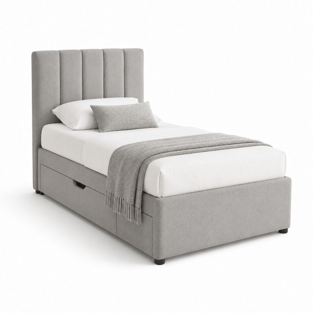 Einzelbett 90 × 200 cm aus hellgrauem Stoff mit gepolstertem Kopfteil und 2 Schubladen